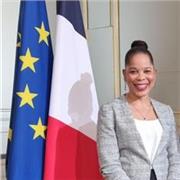 Enseignante bilingue ayant l'expérience de donner des cours à Sainte-Lucie et à Cuba au niveau secondaire et universitaire